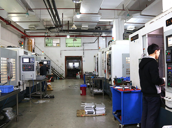 屏蔽箱在一定空間內(nèi)用于抑制輻射干擾 屏蔽箱在一定空間內(nèi)用于抑制輻射干擾